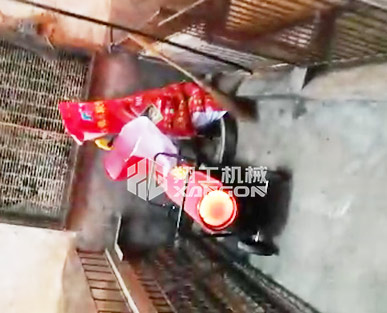 燃油暖風(fēng)機(jī)可以給豬寶寶一個(gè)溫暖的“家”